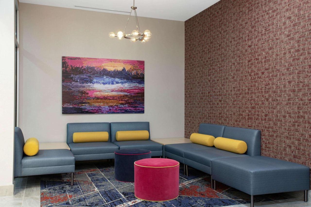 La Quinta Inn & Suites By Wyndham Manassas, Va- Dulles Airport Ngoại thất bức ảnh