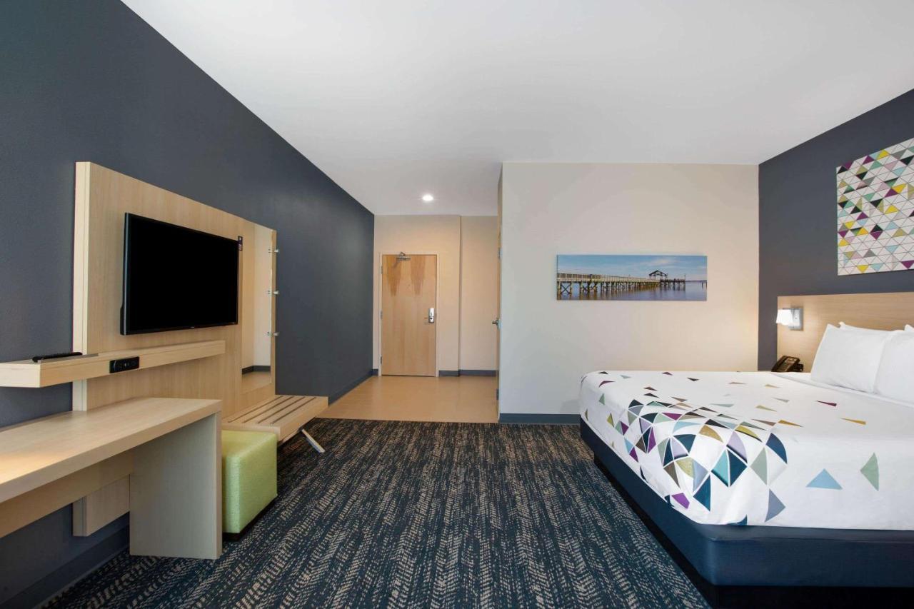 La Quinta Inn & Suites By Wyndham Manassas, Va- Dulles Airport Ngoại thất bức ảnh