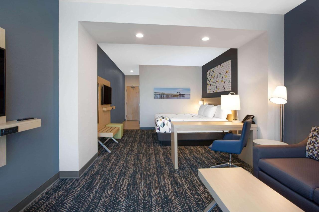 La Quinta Inn & Suites By Wyndham Manassas, Va- Dulles Airport Ngoại thất bức ảnh