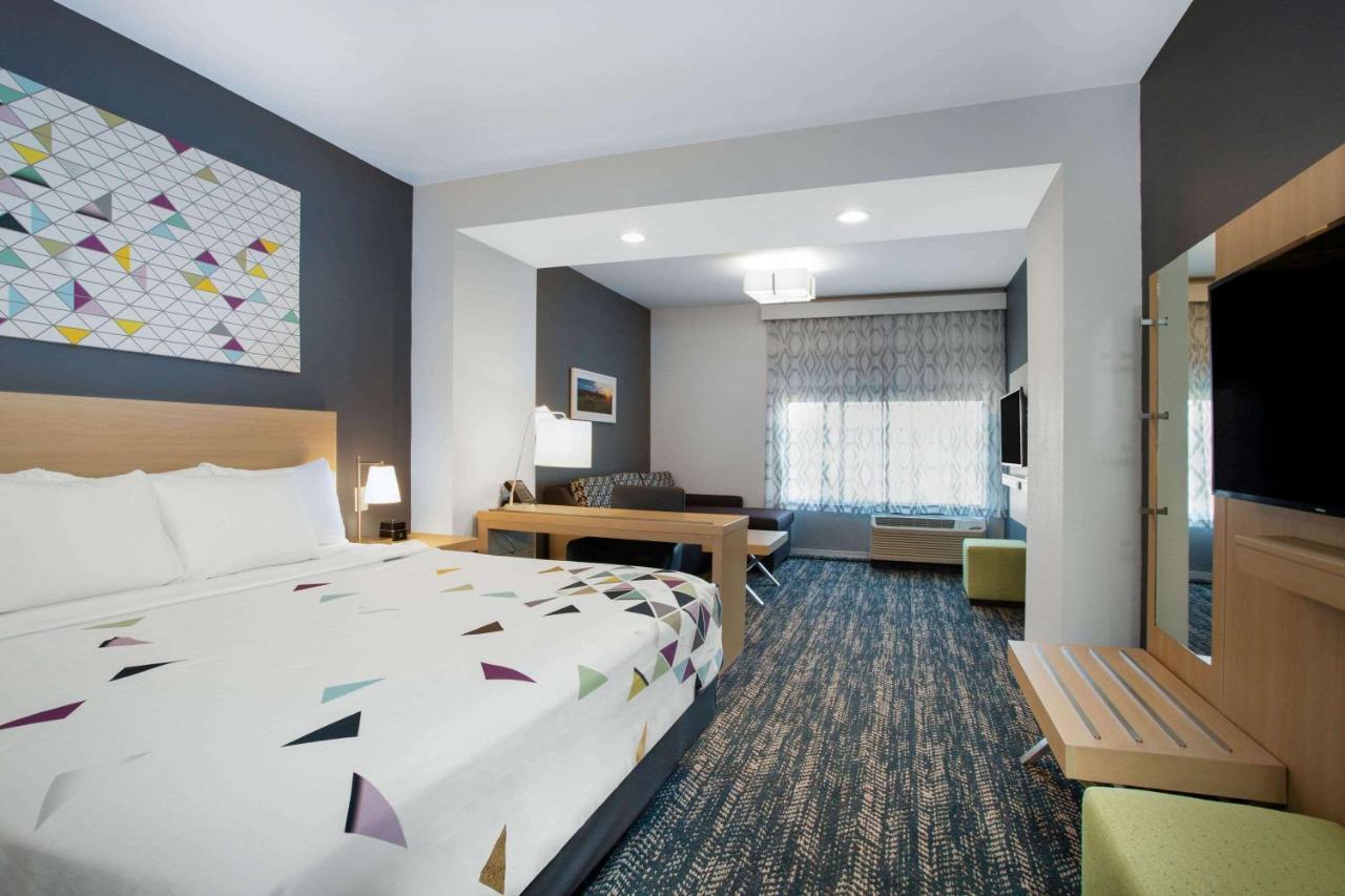 La Quinta Inn & Suites By Wyndham Manassas, Va- Dulles Airport Ngoại thất bức ảnh